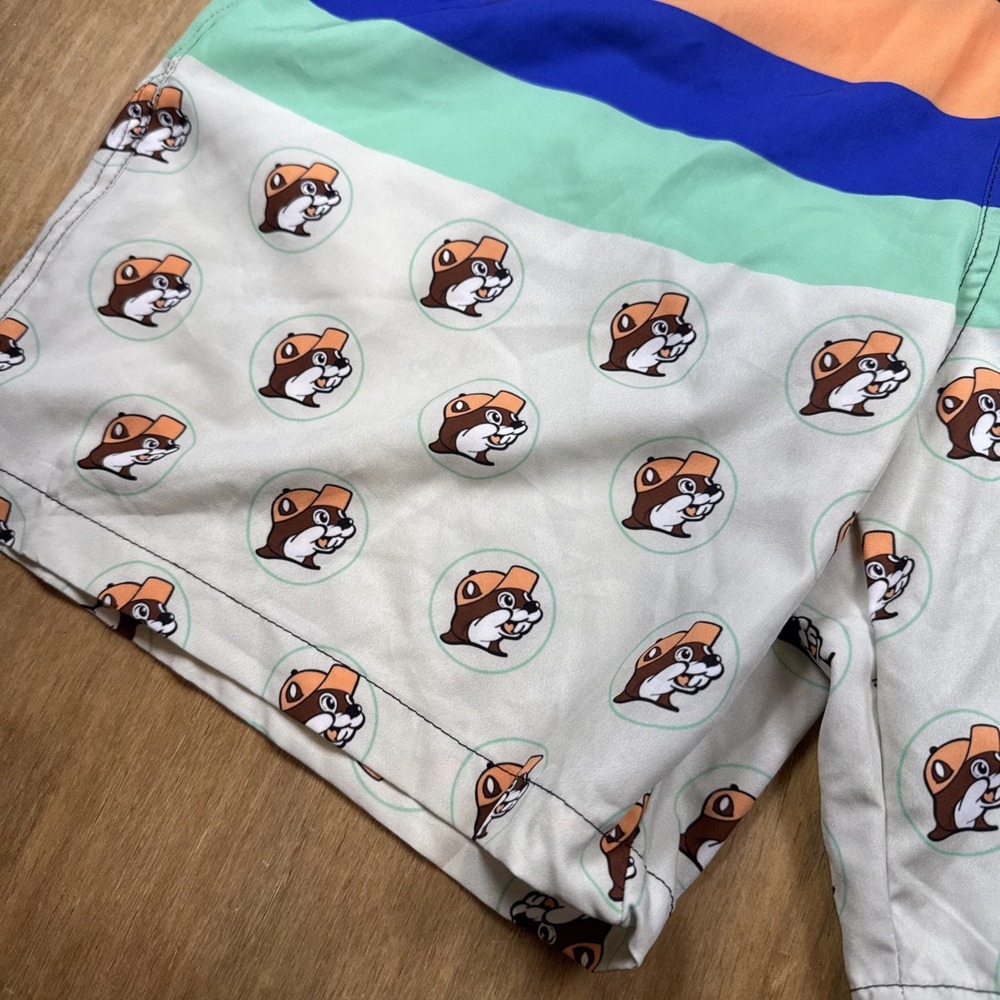 Buc-ees Swim Shorts Mens Medium 7" Inseam Multicolor Striped Beaver Logo Print - Picture 6 of 10